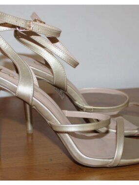 Lulus Gold Ankle Strap High Heels Strappy Sandals Dress Shoes Sz 9